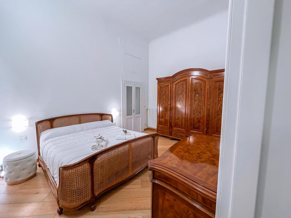 Luxury Bnb Dedeo Appartement Bari Buitenkant foto